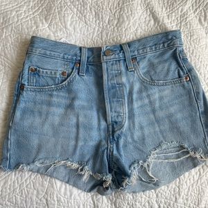 Levi’s 501 shorts